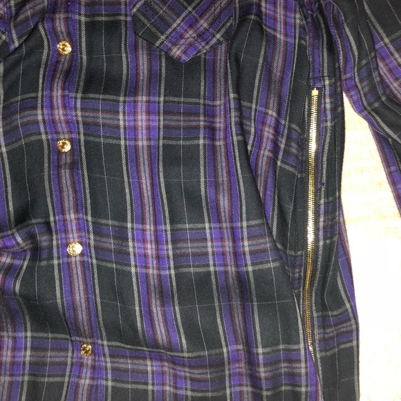 True Religion SUPER SOFT flannel - Picture 2 of 5